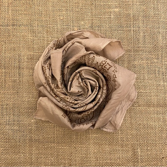 BANDANA Set Hand Dyed Sun Bleached "Sweet Sips" (Set of 4) ⭐️NWT - Picture 5 of 11